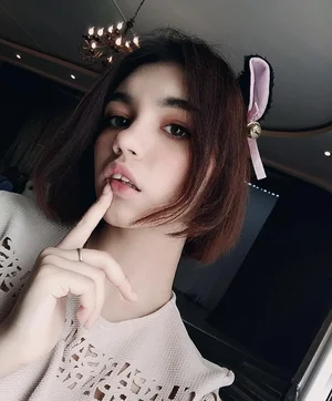 Bella